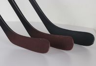 La cuchilla de Kevlar del palillo de hockey de la bola de la fibra de carbono de UD refuerza final de la pintura del apretón